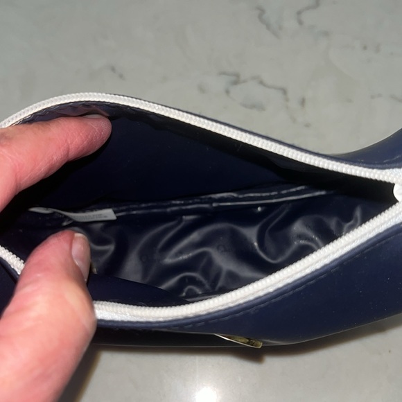 DIOR Navy and White Sateen Gold Medal Medallion Beauty Cosmetic Bag - Picture 7 of 11